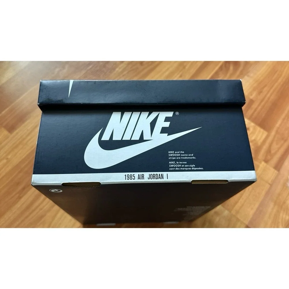 Nike Air Jordan 1 Retro High empty Shoe Box